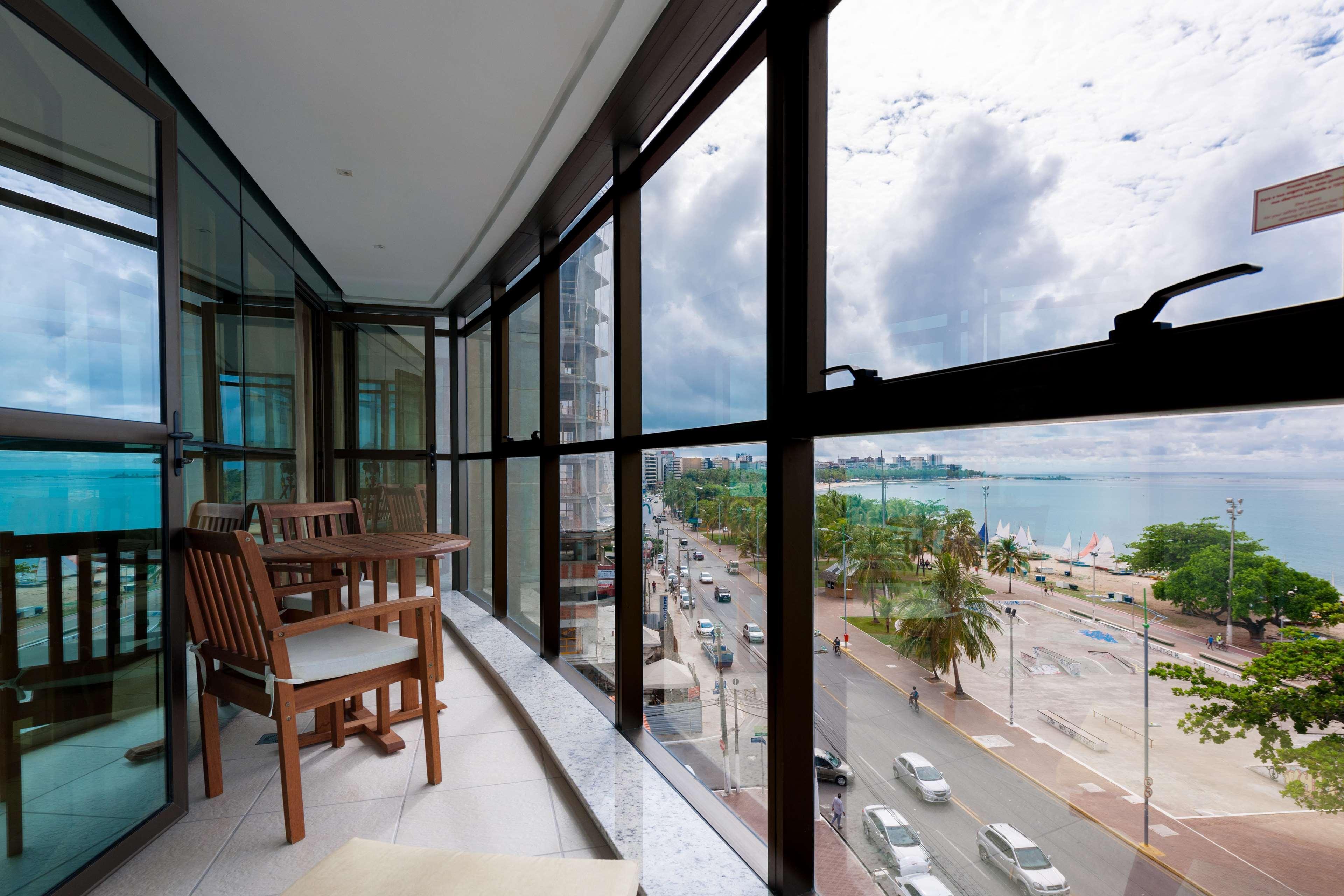 Best Western Premier Maceio Dış mekan fotoğraf A balcony