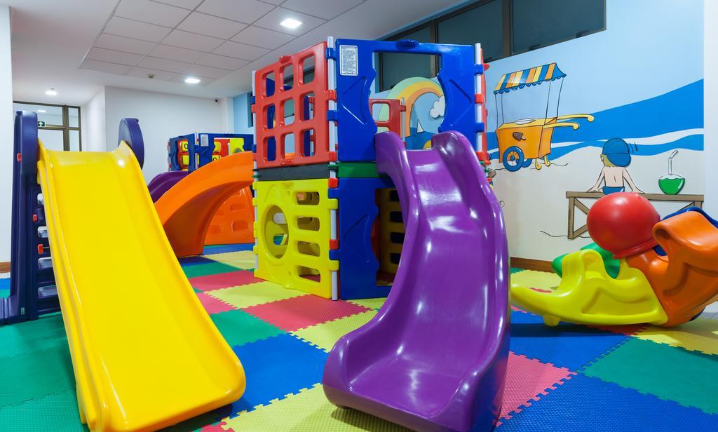 Best Western Premier Maceio Dış mekan fotoğraf A playground